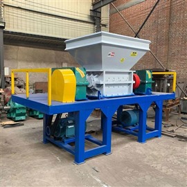 油桶废塑料废木材撕碎机-废旧家具回收破碎机回收