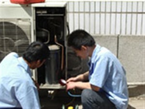美的北京朝阳区空调维修 美的空调加氟清洗 