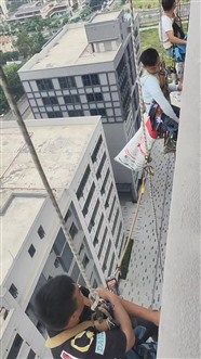 上海外墙空鼓脱落拆除 窗户渗漏维修