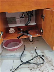 南京专业维修水管【老化，破裂，漏水】20分钟上门维修