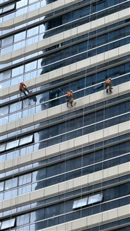 上海商务楼 办公楼外墙清洗防水安装拆除打胶蜘蛛人高空服务