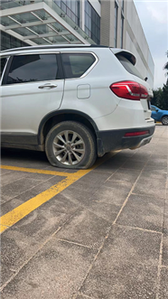 吉安市高速救援服务拖车 道路救援补胎