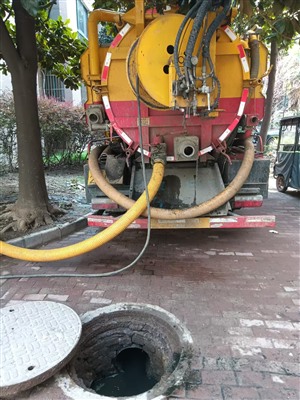 兴化疏通下水道汽车抽粪池 节日不休