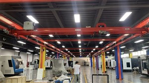 延安延长县液压升降平台微信，电动单梁起重机、电动双梁起重机、航吊销售 维修 保养