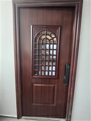 济南修门维修防盗门师傅，历下区维修防盗门下垂