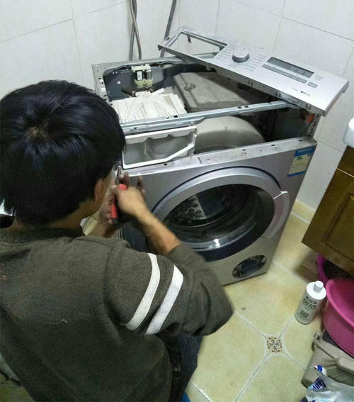 热水器维修行业新风向：技术与服务双驱动