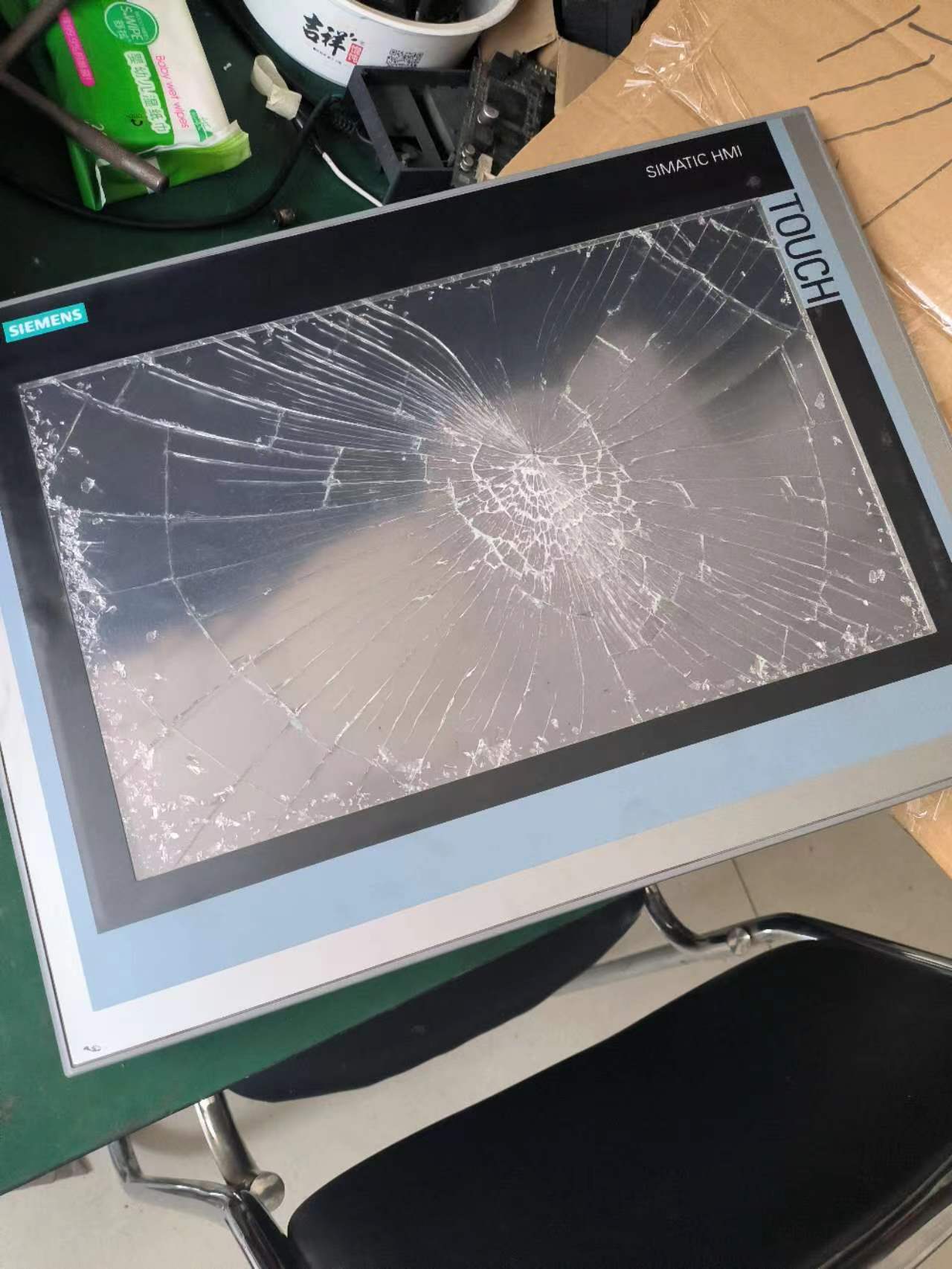 工控设备:工业智能的基石