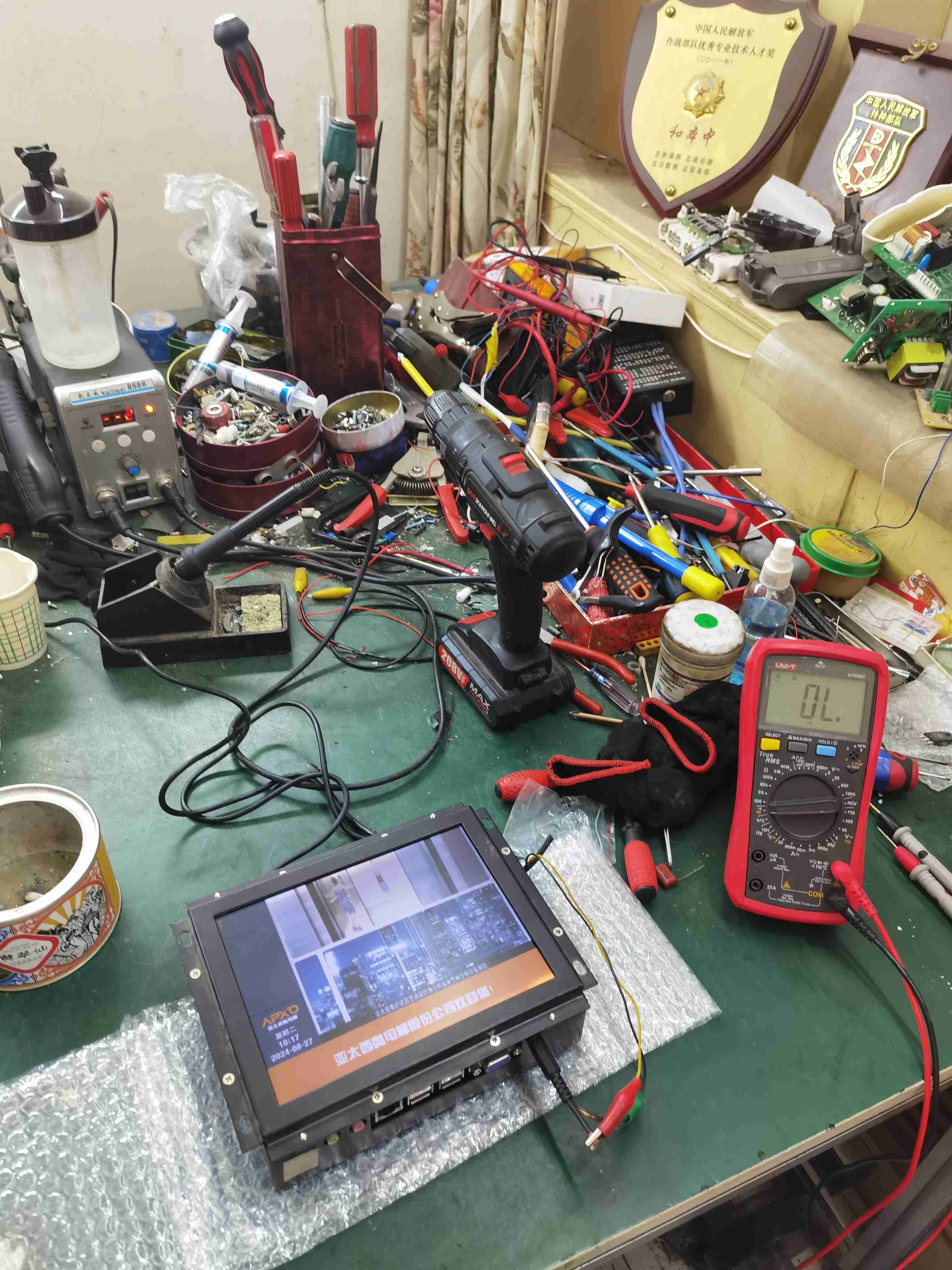 实验室与科技前沿：实验分析仪器引领未来