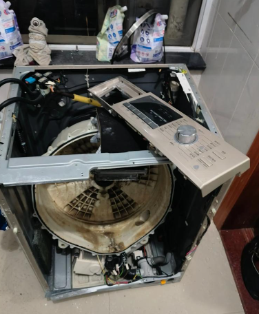 广州卡萨-帝洗衣机服务中心电话-24小时中心